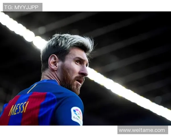 足球明星成名之路揭秘从青涩少年到全球偶像的成长历程